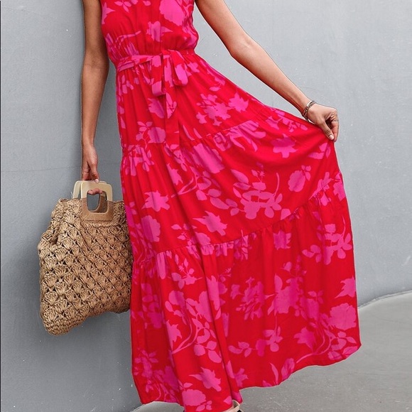 Plus Size Boho Red Pink Floral Print Halter Maxi Dress - Picture 4 of 9